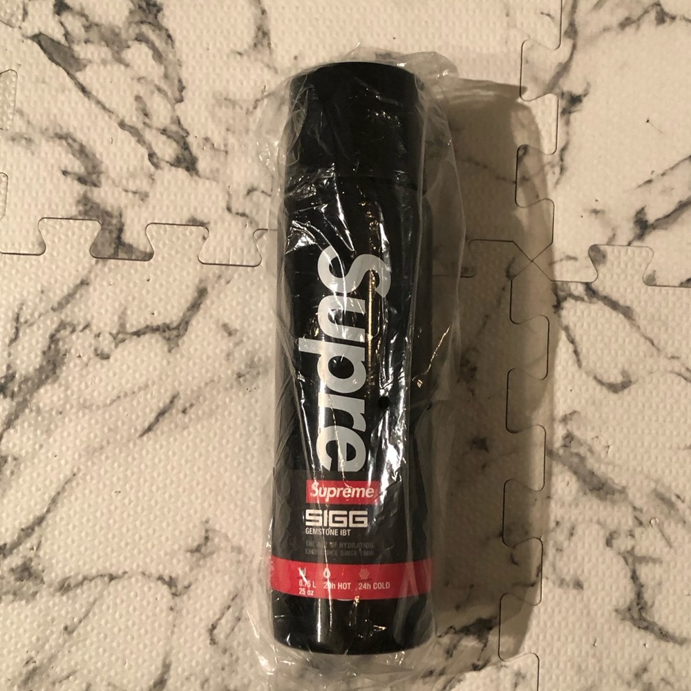 Supreme bottle